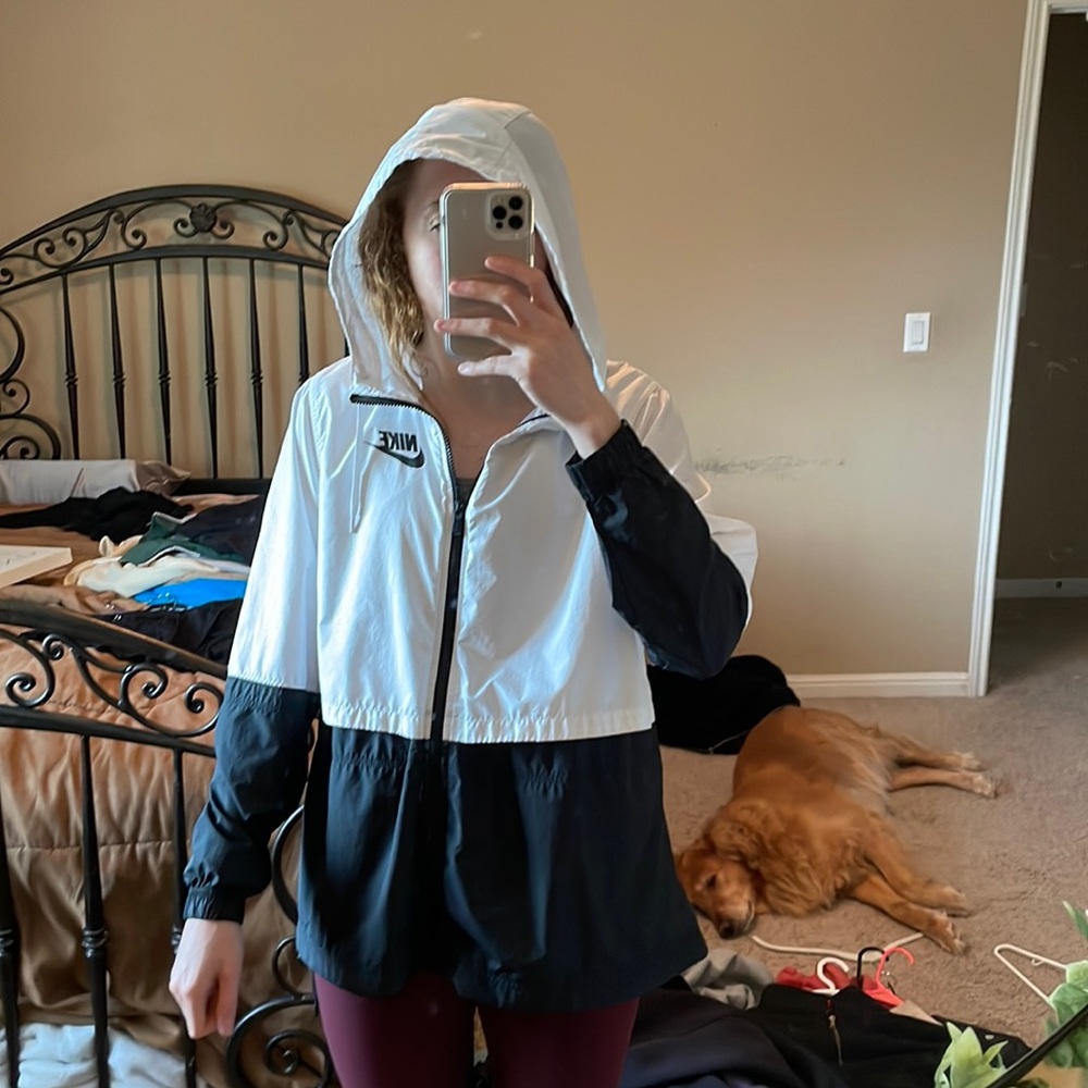 Nike windbreaker